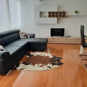  Apartman Paradise