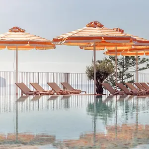 4* Отель Next - By Savoy Signature